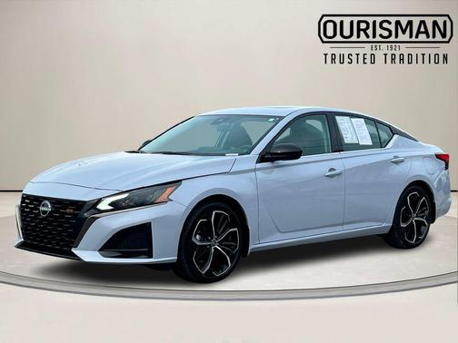 2024 Nissan Altima SR FWD