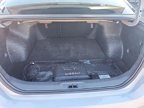 2024 Nissan Altima SR FWD