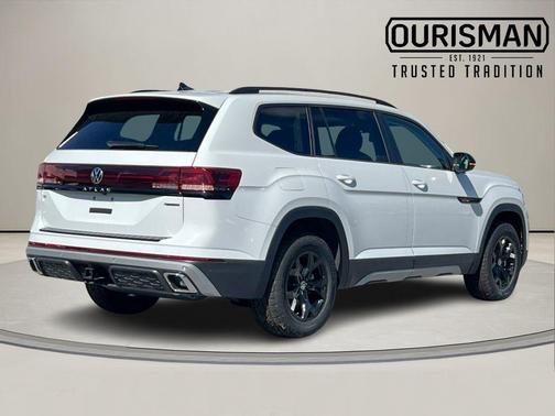 2025 Volkswagen Atlas 2.0T Peak Edition