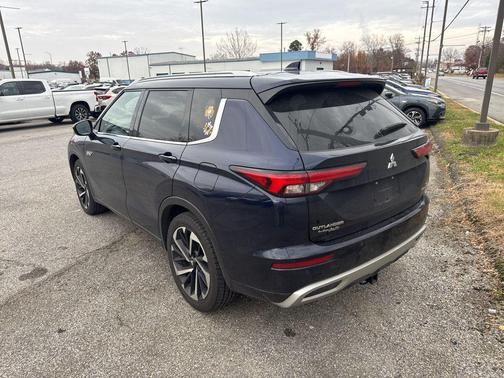 2023 Mitsubishi Outlander PHEV SEL