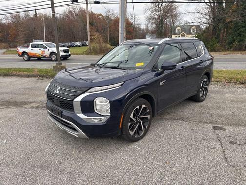 2023 Mitsubishi Outlander PHEV SEL