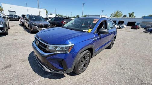 Dusk Blue Metallic 2022 Volkswagen Taos 1.5T S
