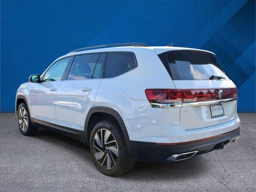 2024 Volkswagen Atlas 2.0T SE w/Technology 4MOTION