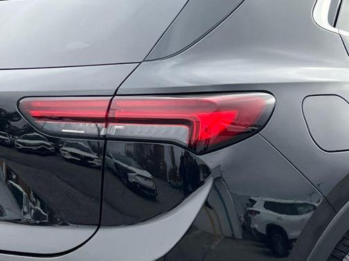 2022 Buick Envision AWD Essence