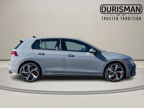 2025 Volkswagen Golf GTI 2.0T SE DSG