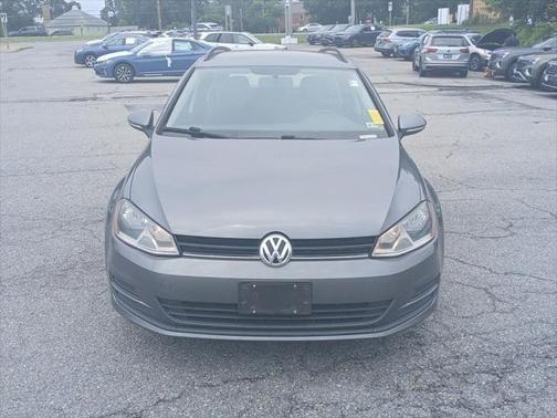 2015 Volkswagen Golf SportWagen TSI S 4-Door