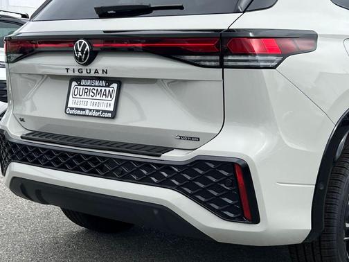 2026 Volkswagen Tiguan 2.0T SE R-Line Black 4MOTION