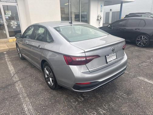 2024 Volkswagen Jetta 1.5T SE