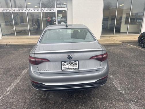 2024 Volkswagen Jetta 1.5T SE