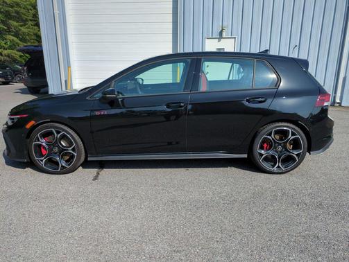 2025 Volkswagen Golf GTI 2.0T S DSG
