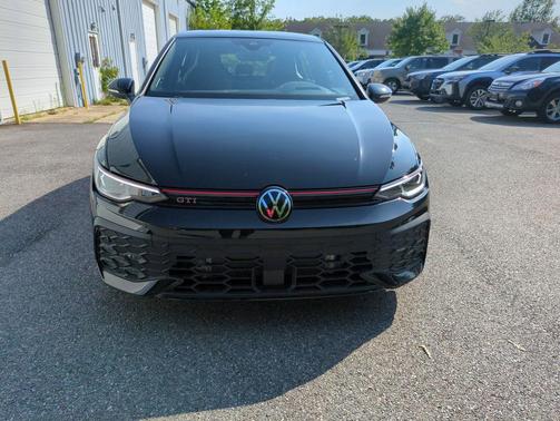 2025 Volkswagen Golf GTI 2.0T S DSG