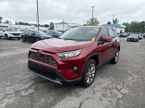 Pearl 2019 Toyota RAV4 Limited