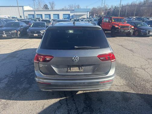 2021 Volkswagen Tiguan 2.0T SEL
