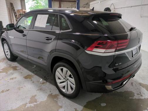 2022 Volkswagen Atlas Cross Sport 3.6L V6 SE w/Technology