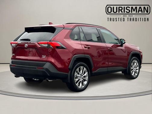 2020 Toyota RAV4 XLE Premium