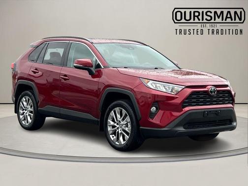 2020 Toyota RAV4 XLE Premium