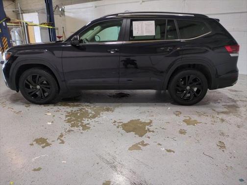 2023 Volkswagen Atlas 3.6L SE w/Technology