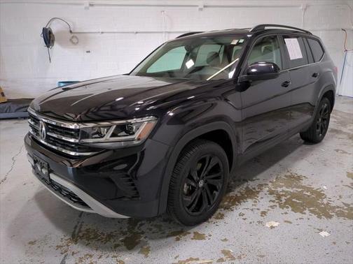 2023 Volkswagen Atlas 3.6L SE w/Technology