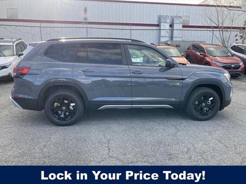 2025 Volkswagen Atlas 2.0T Peak Edition