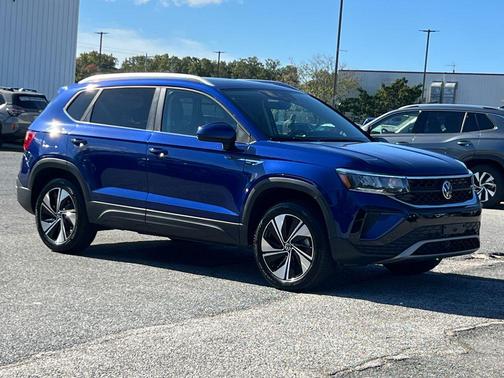 2024 Volkswagen Taos 1.5T SE
