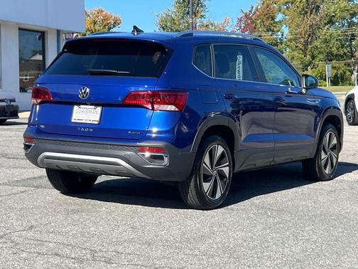 2024 Volkswagen Taos 1.5T SE