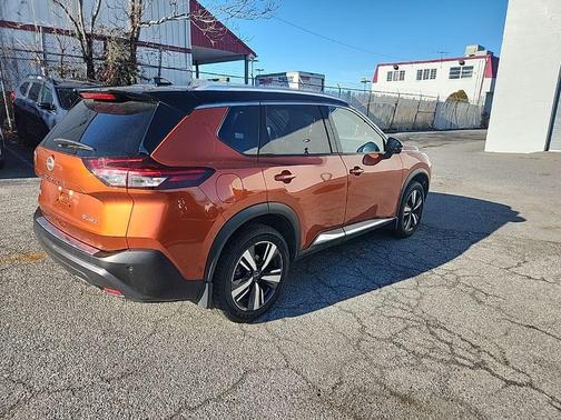 2022 Nissan Rogue SL