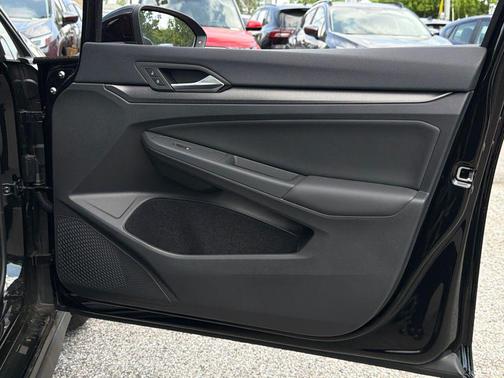 mythos black metallic 2026 Volkswagen Golf GTI 2.0T SE DSG