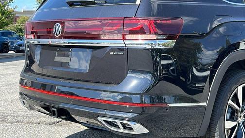 2025 Volkswagen Atlas 2.0T SEL Premium R-Line 4MOTION