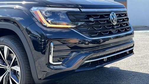 2025 Volkswagen Atlas 2.0T SEL Premium R-Line 4MOTION