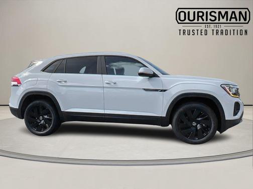 2025 Volkswagen Atlas Cross Sport 2.0T SE w/Technology 4MOTION