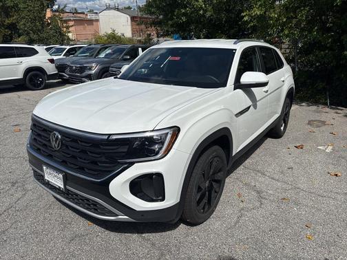 2025 Volkswagen Atlas Cross Sport 2.0T SE w/Technology 4MOTION