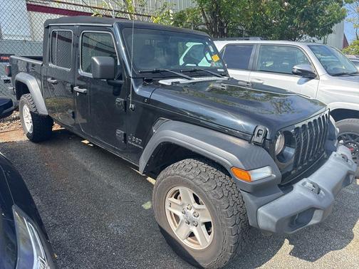 2020 Jeep Gladiator Sport S
