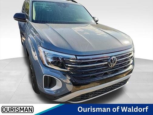 2024 Volkswagen Atlas 2.0T SE w/Technology 4MOTION