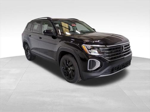 2025 Volkswagen Atlas 2.0T SE w/Technology 4MOTION