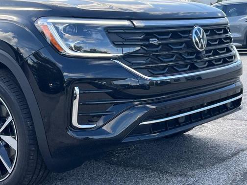 2026 Volkswagen Atlas 2.0T SEL Premium R-Line 4MOTION