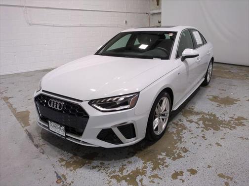 2022 Audi A4 45 S line Premium Plus