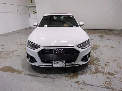 2022 Audi A4 45 S line Premium Plus