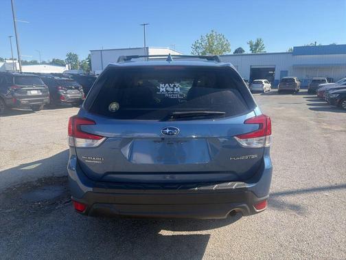 Horizon Blue 2020 Subaru Forester Premium