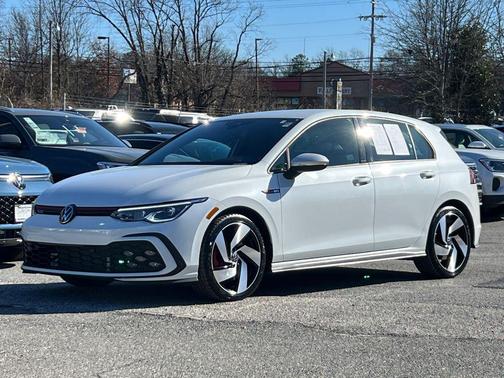 2024 Volkswagen Golf GTI 2.0T S DSG