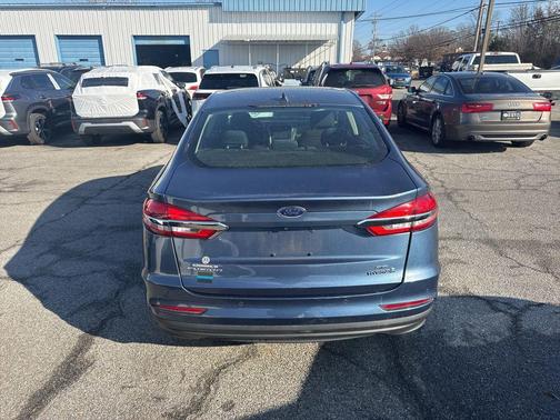2019 Ford Fusion Hybrid SE