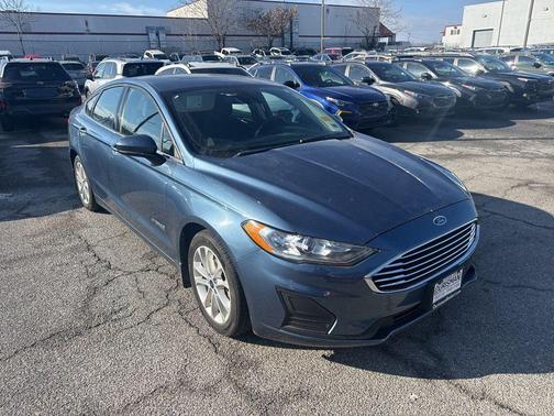 2019 Ford Fusion Hybrid SE