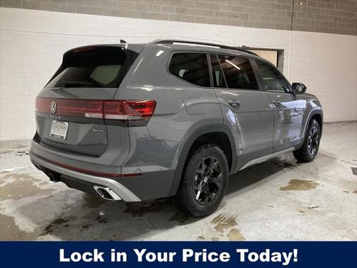 2025 Volkswagen Atlas 2.0T Peak Edition
