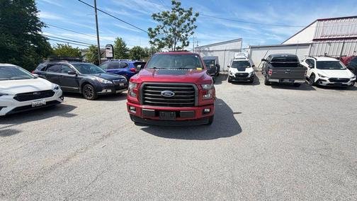 Ruby Red Metallic Tinted Clearcoat 2017 Ford F-150 XLT