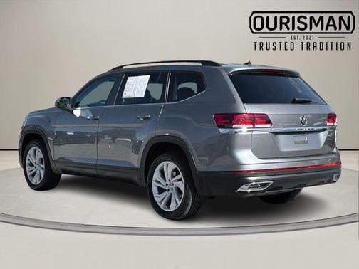 2022 Volkswagen Atlas 2.0T SE w/Technology 4MOTION