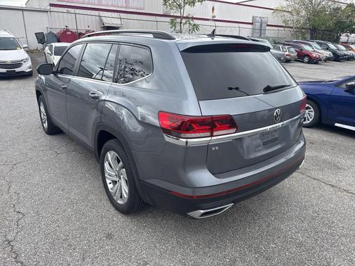 2022 Volkswagen Atlas 2.0T SE w/Technology 4MOTION