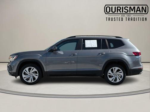 2022 Volkswagen Atlas 2.0T SE w/Technology 4MOTION