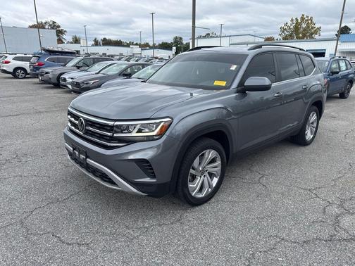 2022 Volkswagen Atlas 2.0T SE w/Technology 4MOTION