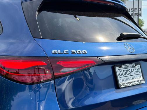 Blue 2023 Mercedes-Benz GLC 300 4MATIC