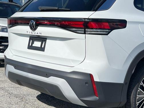 2025 Volkswagen Tiguan 2.0T S