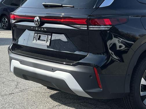 2026 Volkswagen Tiguan 2.0T S